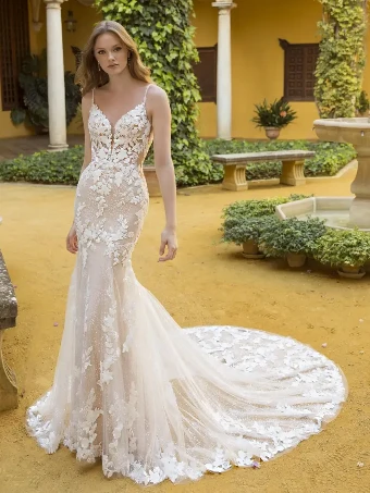 Blue by Enzoani Posie --unlined #0 default Ivory/Nude thumbnail