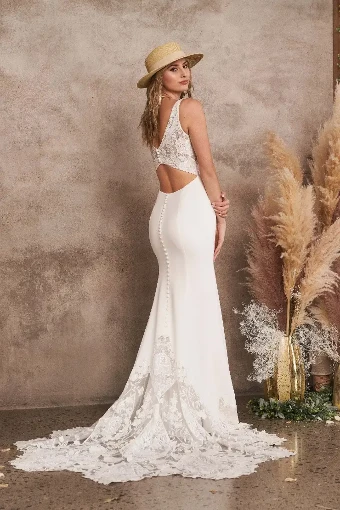 Lillian West 66207 #2 Ivory/Nude thumbnail