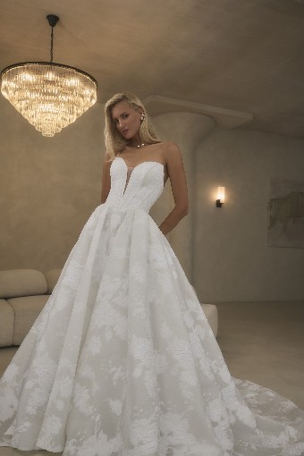 Casablanca Bridal Guinevere #0 default Ivory thumbnail