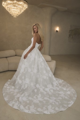 Casablanca Bridal Guinevere #1 default Ivory thumbnail