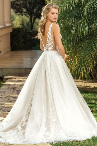 Casablanca Bridal 2348 -LNIS Bria #1 Light Nude/Ivory/Silver thumbnail