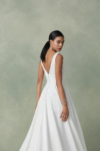 Justin Alexander 88290 #3 default Off White/Nude thumbnail