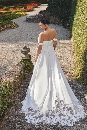 Justin Alexander Julianna 88407 #5 Off White/Ivory thumbnail