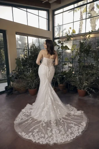 Casablanca Bridal 2520C-LNNI-22 #1 default Light Nude/Nude/Ivory thumbnail